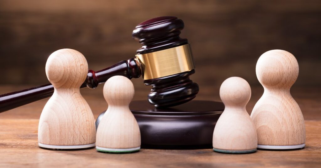 Derecho de familia, Custodia, regimen de visitas